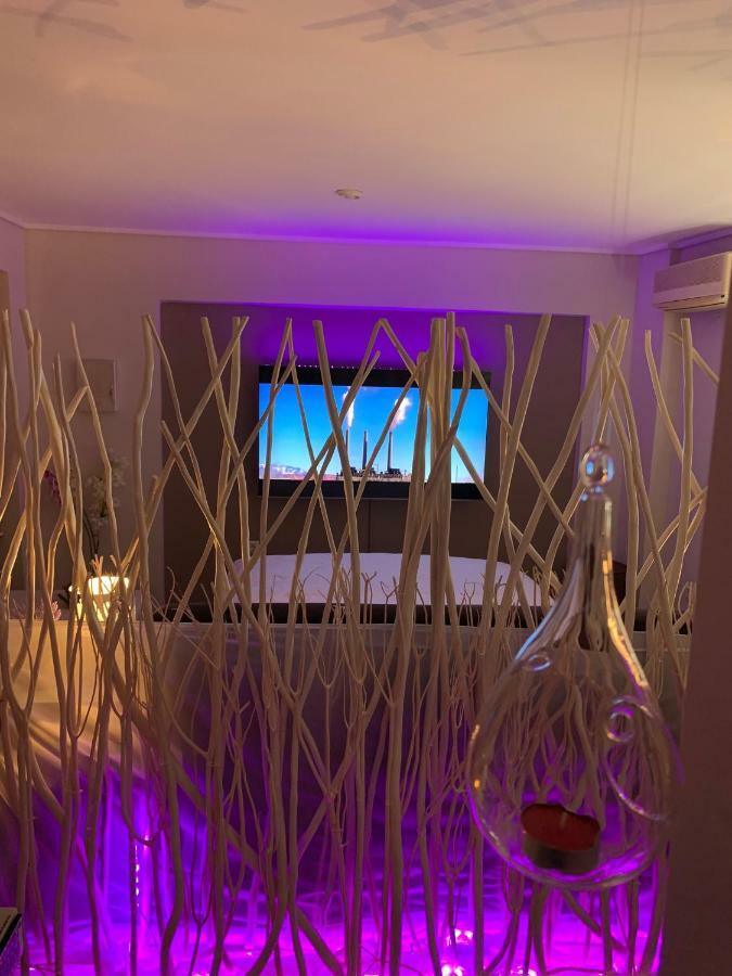 Eva Vip Excellent 1 Athènes